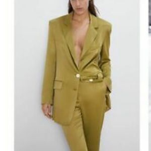 FAMOUS ZARA SATIN BLAZER.